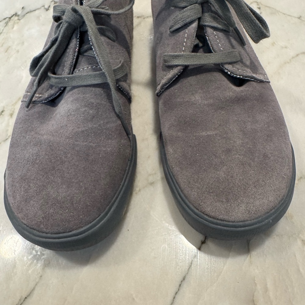 Keen Chukka Boots Suede Leather Casual Lace Up Shoes Gray Mens Size 10 ankle - Picture 2 of 6